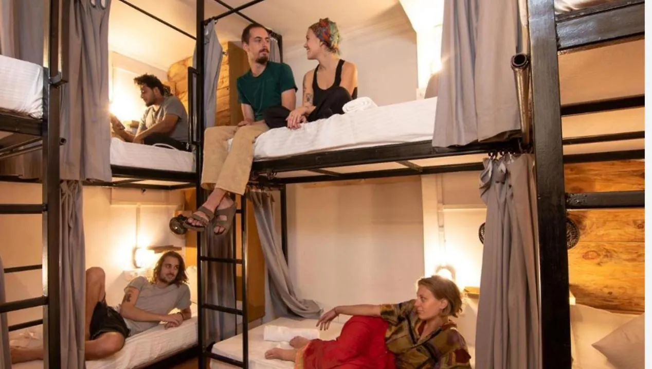 Hostel Hot - House Of Travellers Taj View Agra  0*, Agra (Uttar Pradesh)